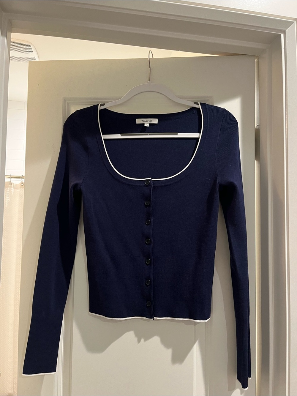 Madewell Navy Button-Front Scoop Cardigan with White Trim